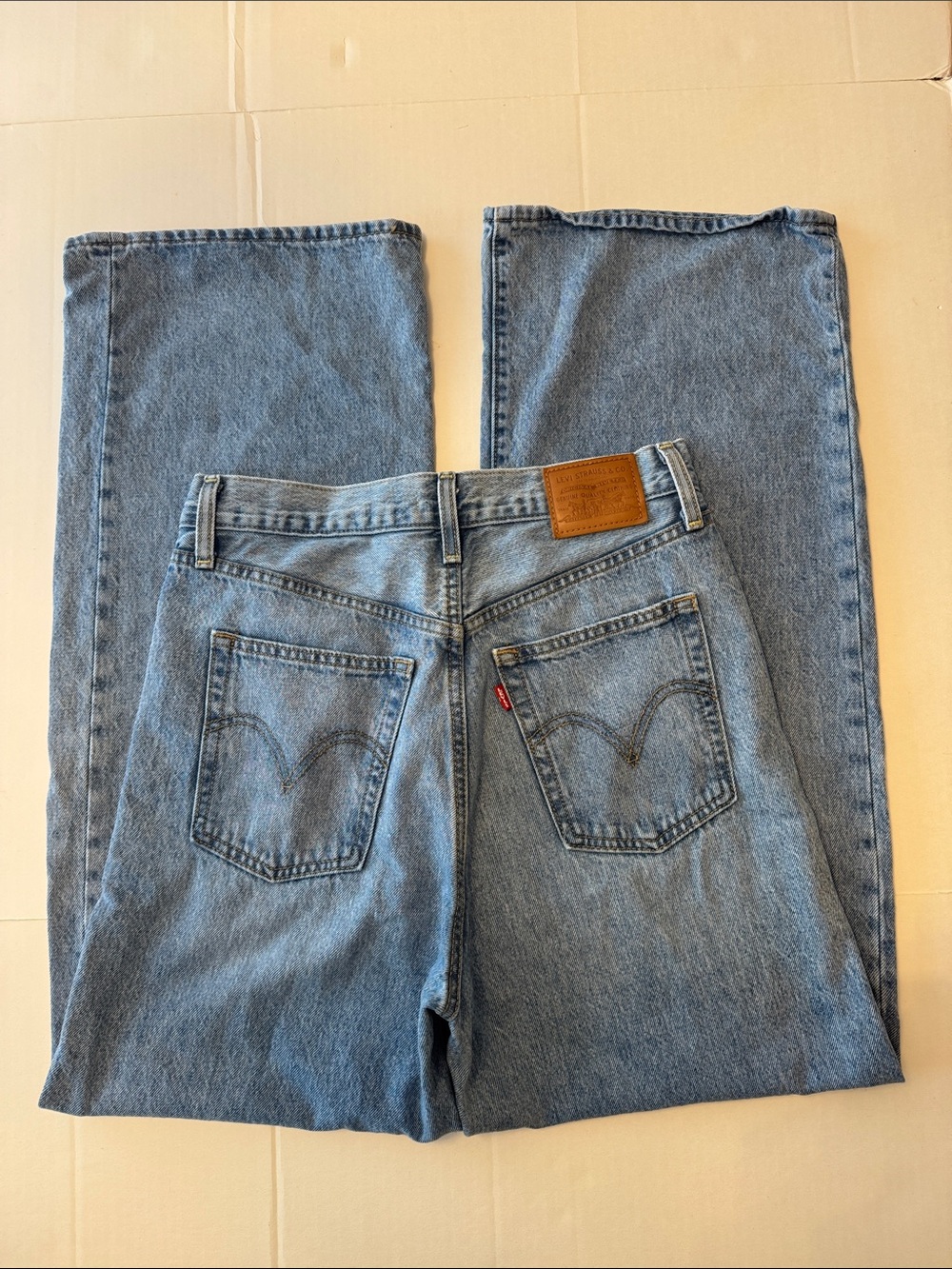 Levi's Premium Ribcage Wide Leg Women's Jeans Far And Wide Light Wash Size 29x32 - Picture 12 of 16